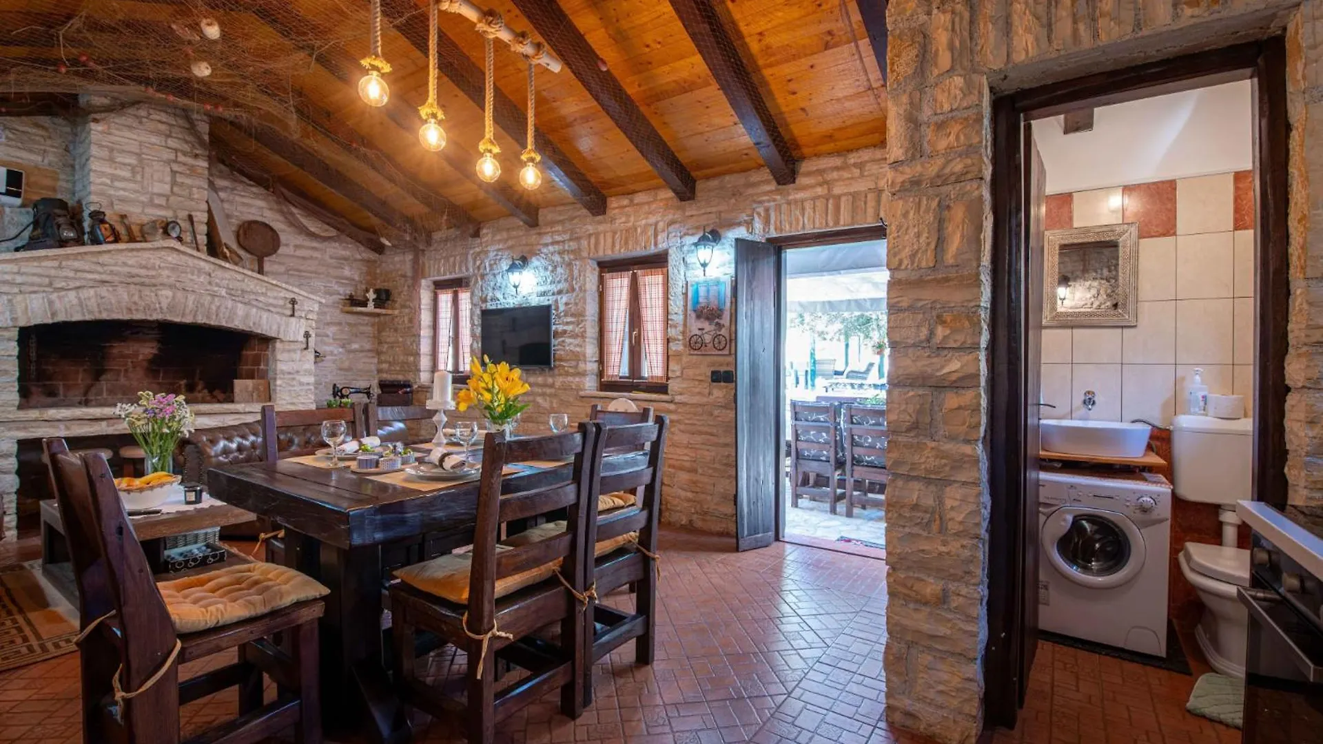 Villa Tea Estate With Private Pool And Garden بوسيدارجي